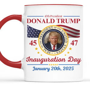 Champion Of The People Returns With A Vision - US Elections Accent Mug